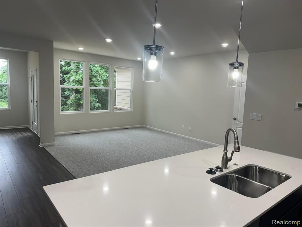 629 ADDISON Circle, Walled Lake, MI 48390 — Photo 18