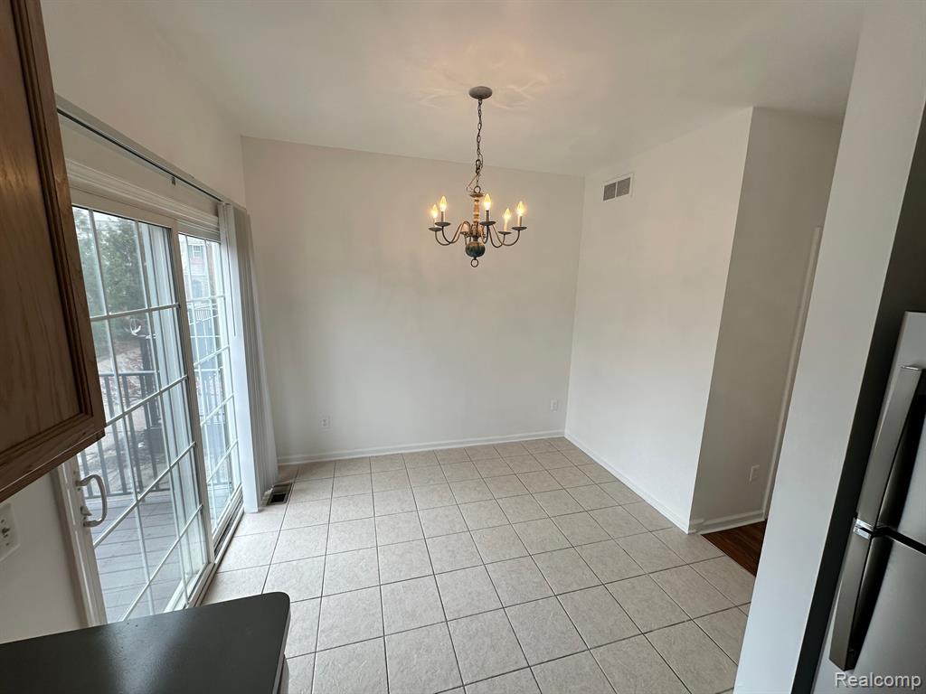 44628 GWINNETT Loop, Novi, MI 48377 — Photo 10