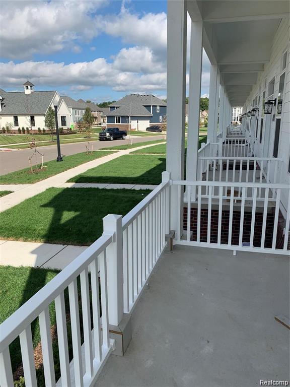 53502 CHAMPLAIN Street, Macomb, MI 48042 — Photo 14