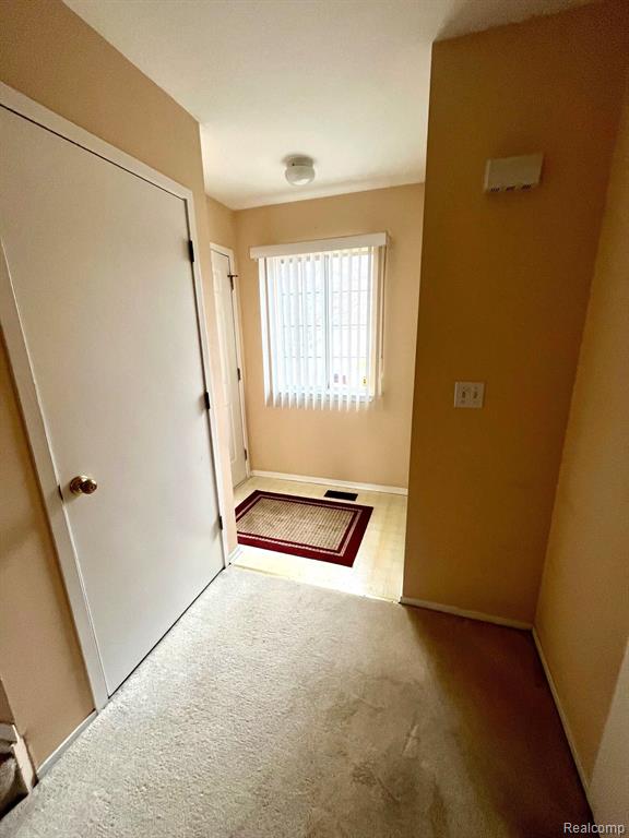 36641 DEERHURST Street S, 10, Westland, MI — Photo 10