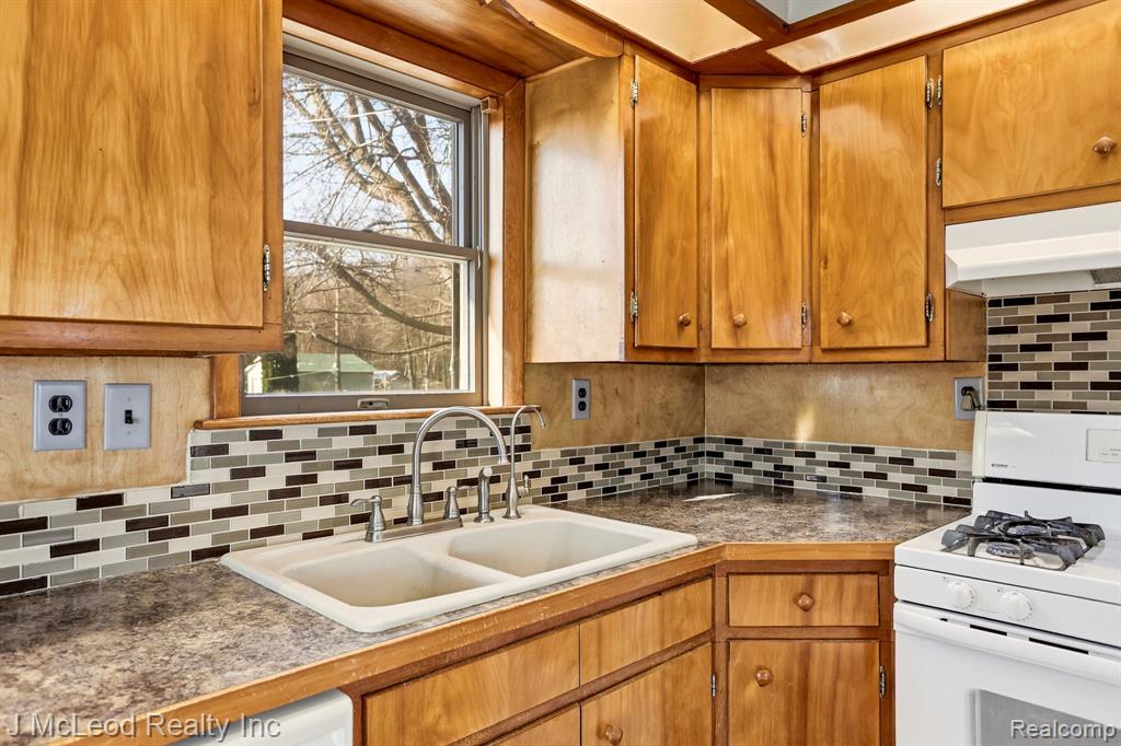 7507 W Caro Road, Reese, MI 48757 — Photo 14