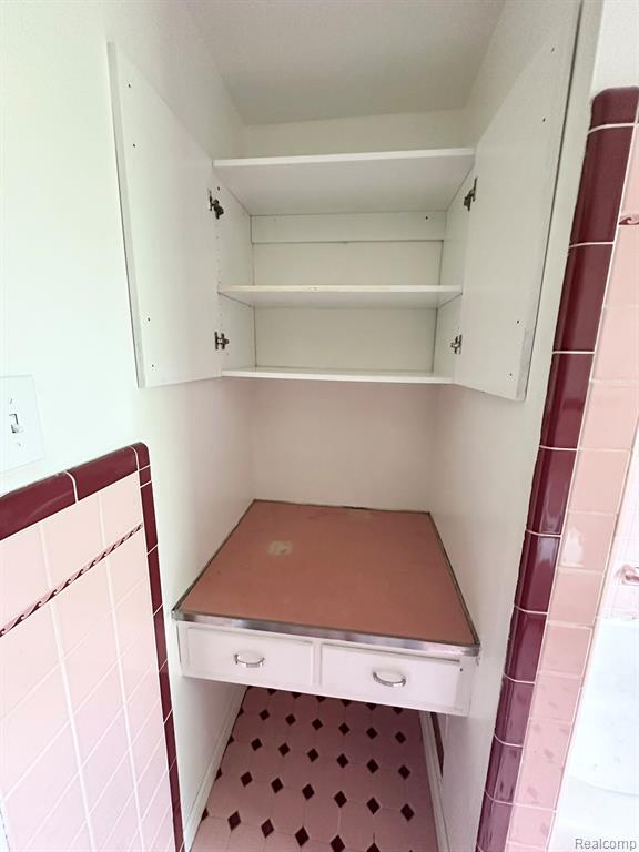 590 W HILDALE Avenue, Highland Park, MI 48203 — Photo 33