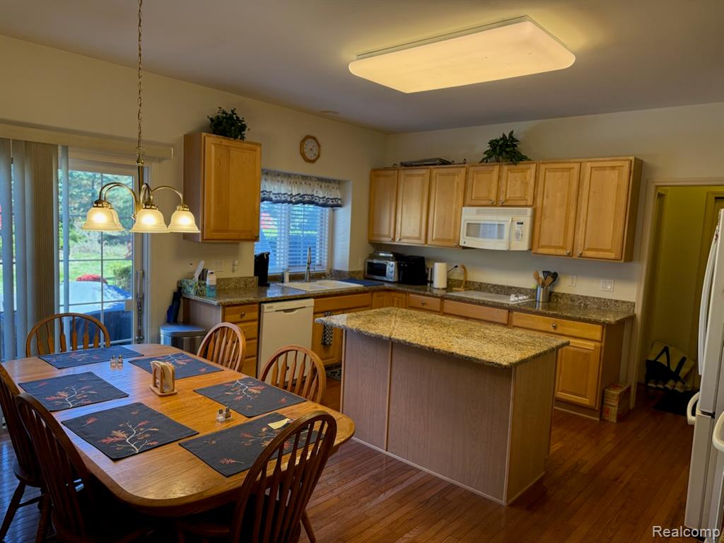 7555 Windgate Circle, West Bloomfield, MI 48323 — Photo 21