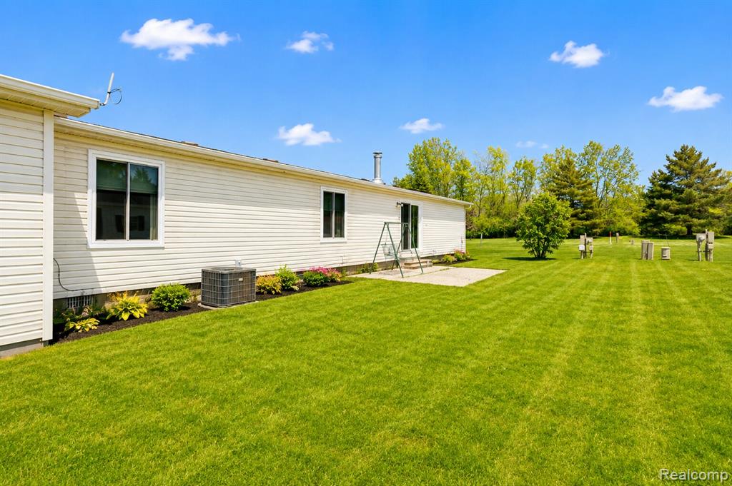 2354 Brent Street, 203, Croswell, MI 48422 — Photo 25