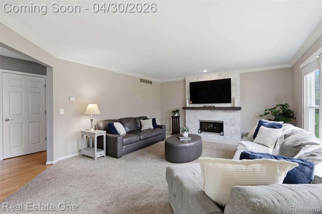 143 Blackberry Drive, White Lake, MI — Photo 18