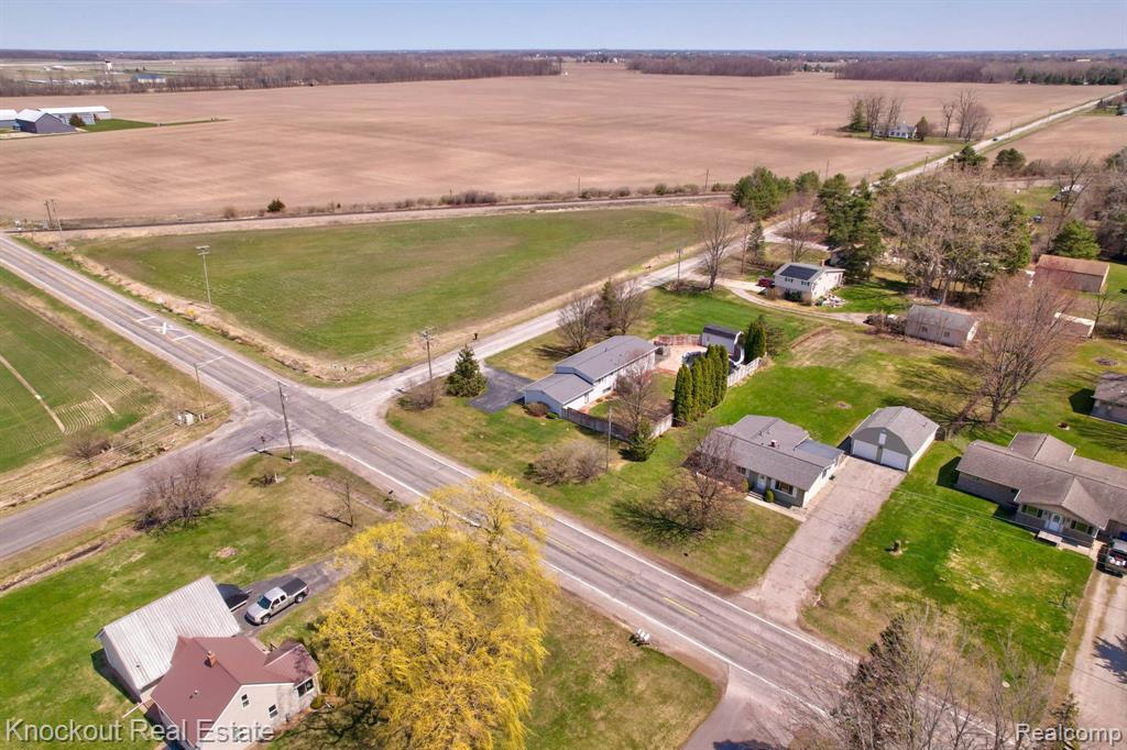6960 GARFIELD Road, Freeland, MI 48623 — Photo 46