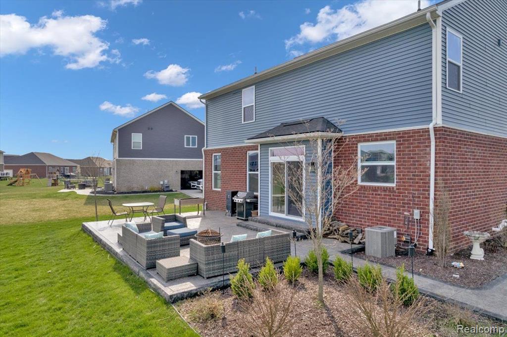 62072 SAVANNAH Drive, South Lyon, MI 48178 — Photo 5