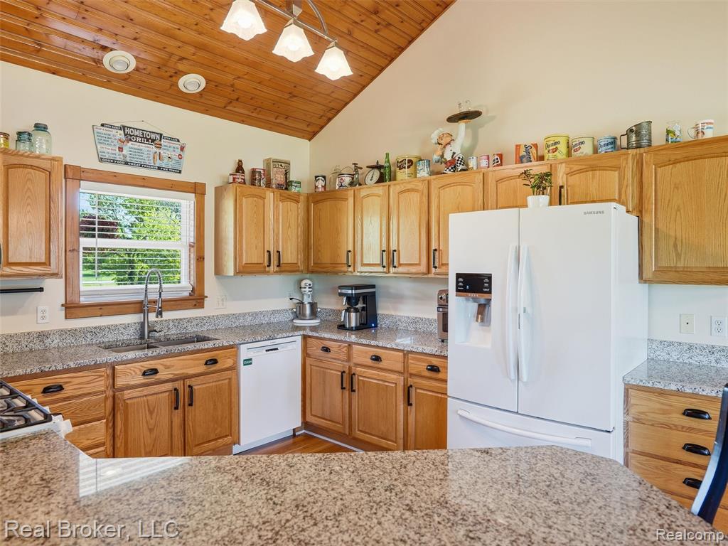 7271 Ray Road, Swartz Creek, MI 48473 — Photo 27