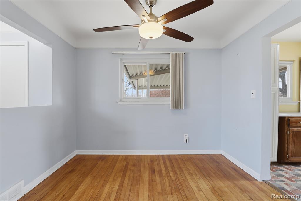 31651 Grant Street, Wayne, MI, 48184