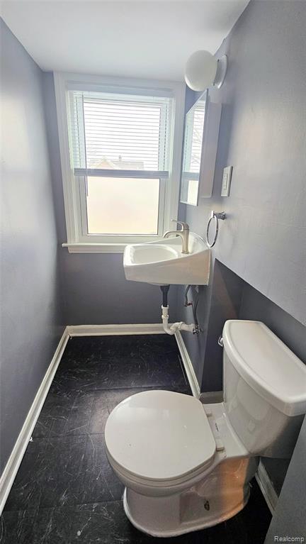 10001 Winthrop Street, Detroit, MI 48227 — Photo 26