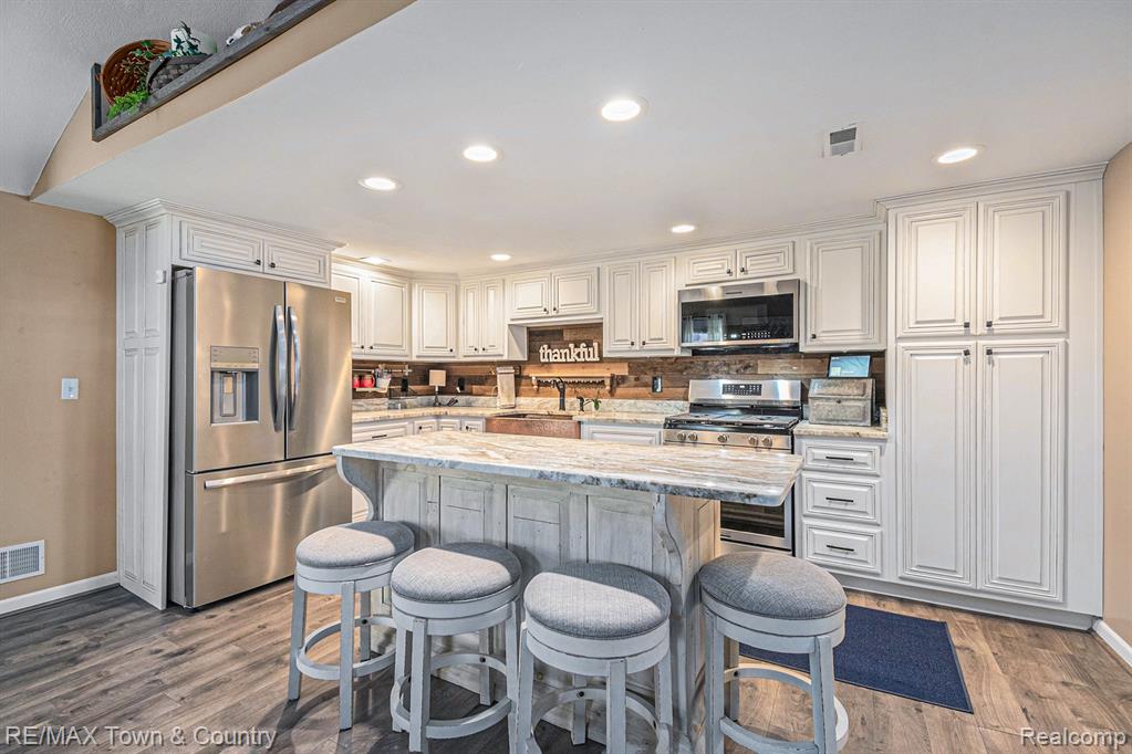 4148 Lakeside Drive, Beaverton, MI 48612 — Photo 5