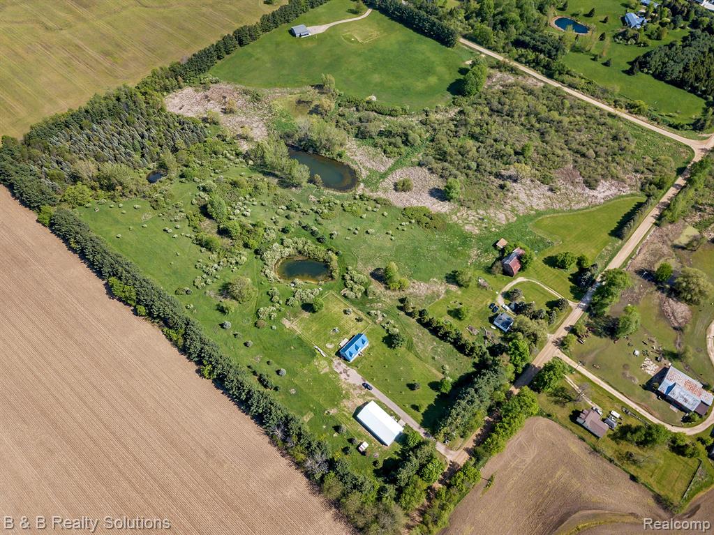 2864 N BLACKS CORNERS Road, Imlay City, MI 48444 — Photo 57