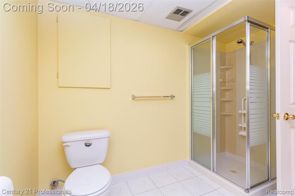 1256 Autumn Drive, Troy, MI 48098 — Photo 40