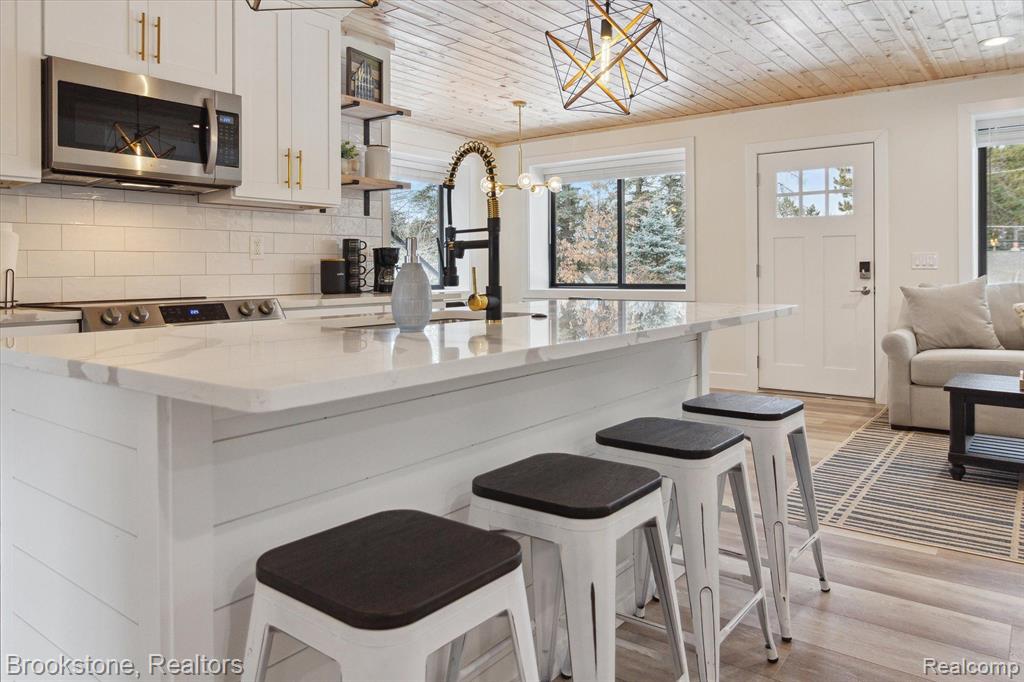 6245 W HIGGINS LAKE Drive, Roscommon, MI 48653 — Photo 44