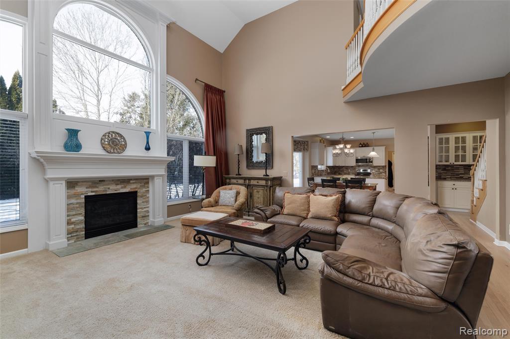 55453 Macintosh Court, Shelby Twp, MI 48316 — Photo 4