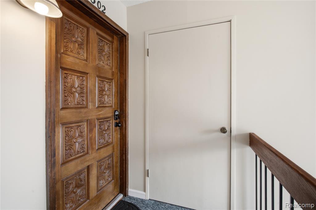 1695 Cliffs Landing, 302, Ypsilanti, MI 48198 — Photo 29