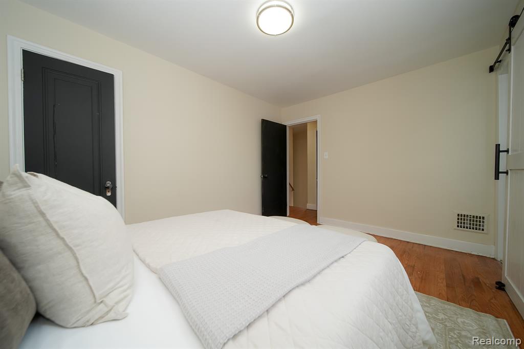5911 Audubon Road, Detroit, MI 48224 — Photo 33