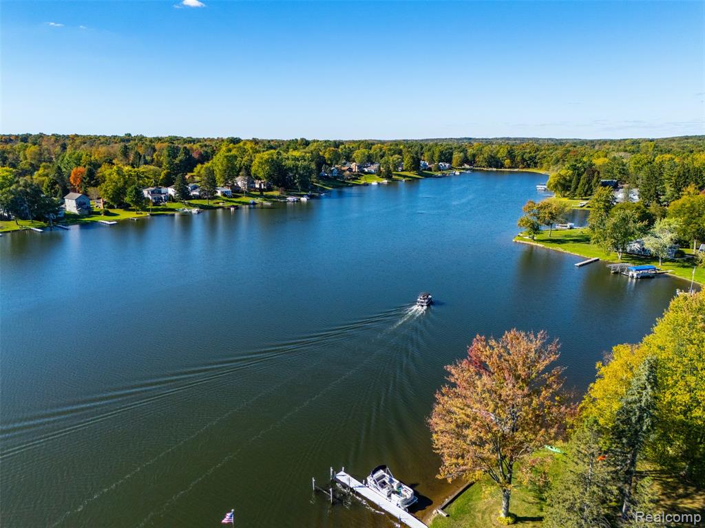 6125 Mabley Hill Road, Fenton, MI 48430 — Photo 15