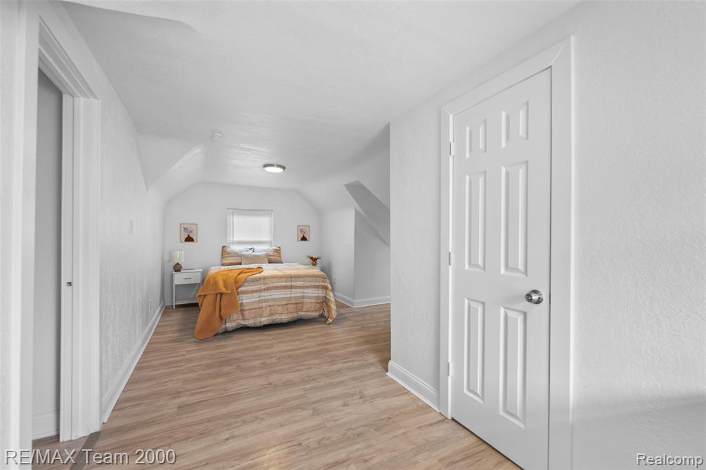 5935 Devonshire Road, Dearborn, MI 48224 — Photo 23