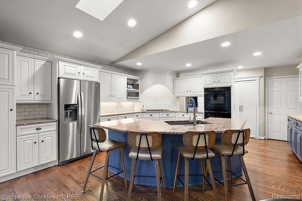 2684 Bradway Boulevard, Bloomfield Hills, MI 48301 — Photo 14