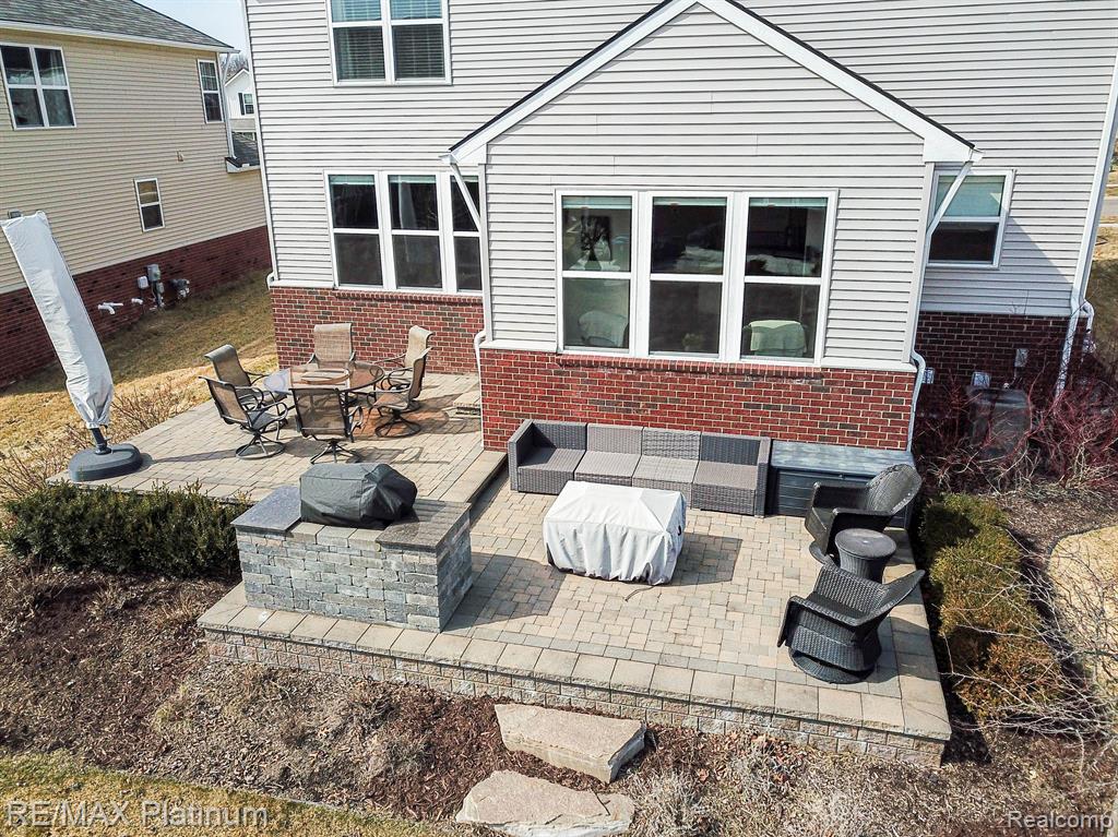 29914 BRAEBURN, New Hudson, MI 48165 — Photo 4