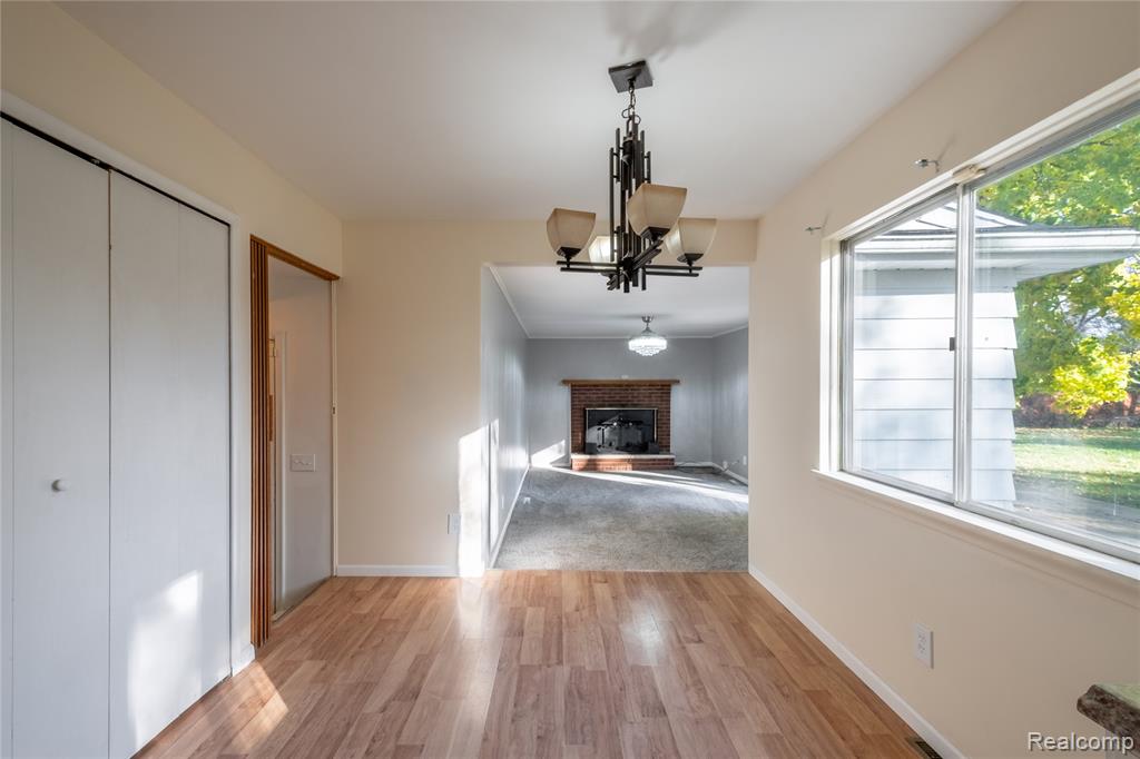 5297 Oaktree Drive, Flint, MI 48532 — Photo 5