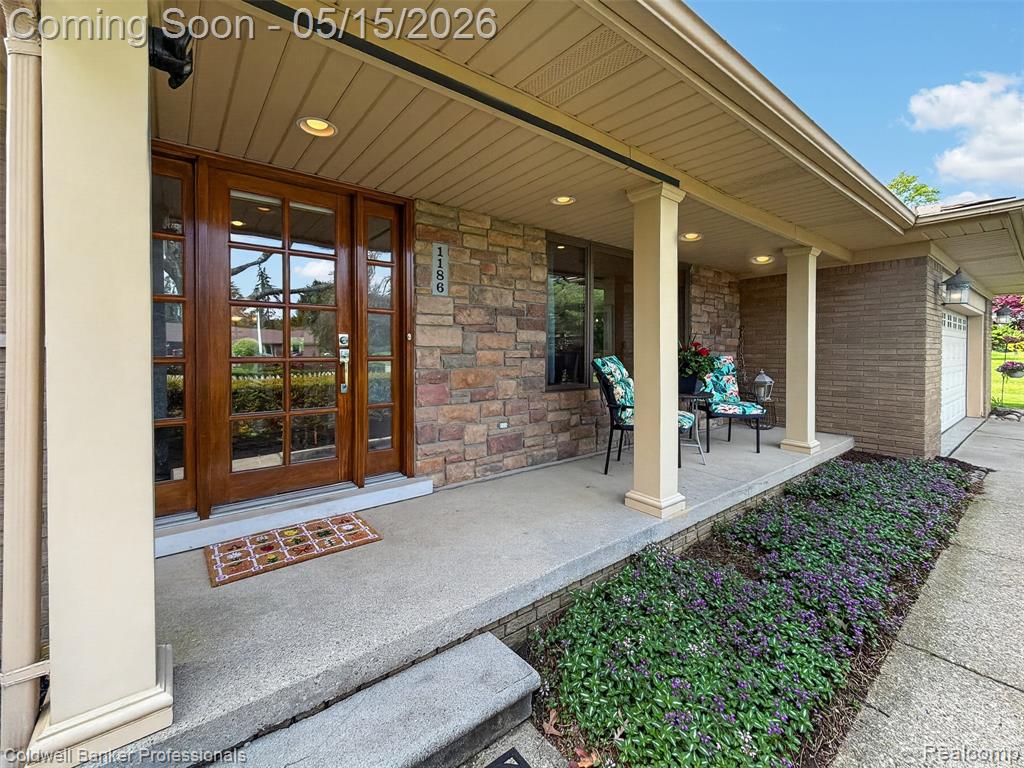 1186 Peveril Road, Bloomfield Hills, MI 48304 — Photo 2