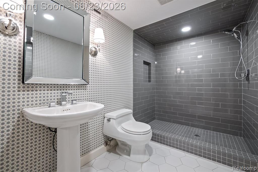 520 Pleasant Street, Birmingham, MI 48009 — Photo 37