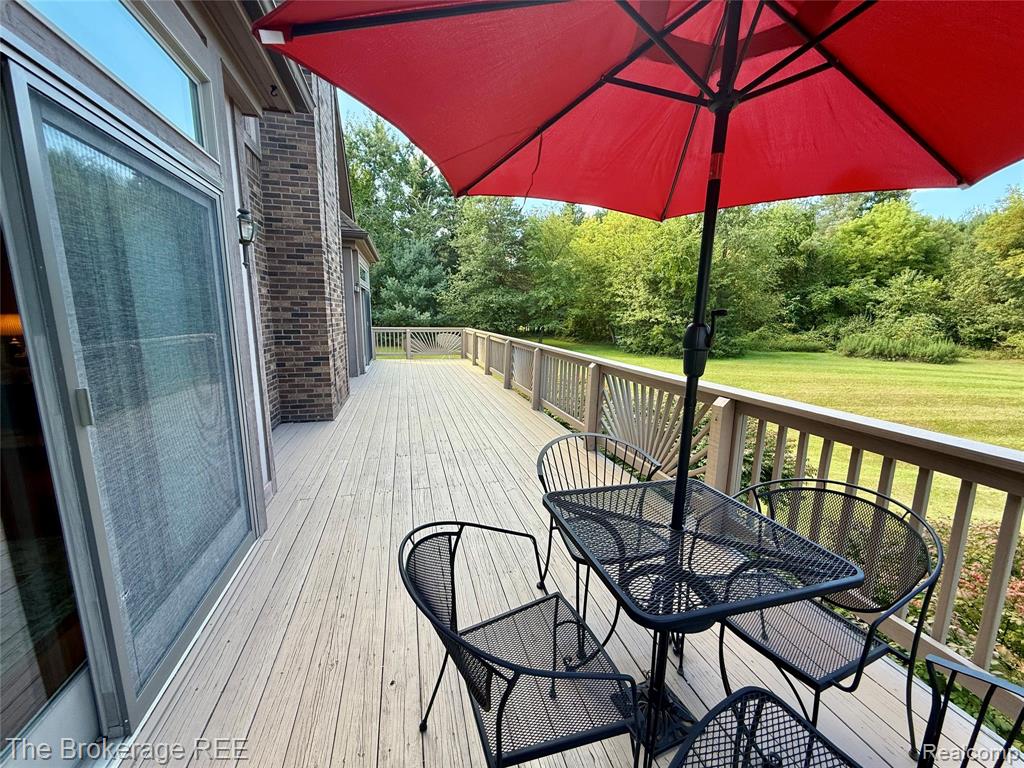 12088 Pinebrook Lane, South Lyon, MI 48178 — Photo 55