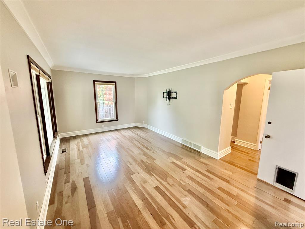 865 Grant Avenue, Clawson, MI — Photo 6