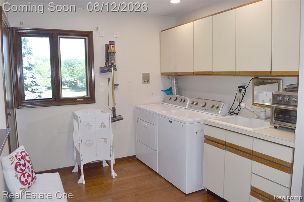 5324 Greenbriar Drive, West Bloomfield, MI 48323 — Photo 29