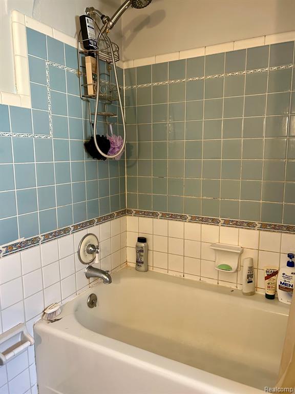 59 AHRENS Street, Mount Clemens, MI 48043 — Photo 17