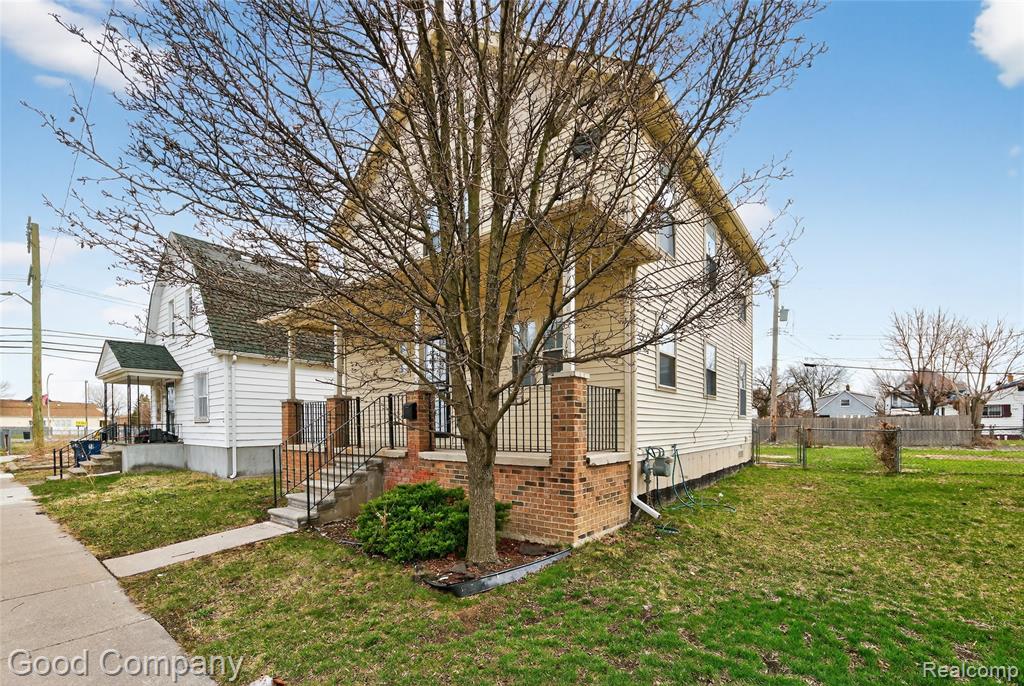 2470 Andrus Street, Hamtramck, MI 48212 — Photo 45