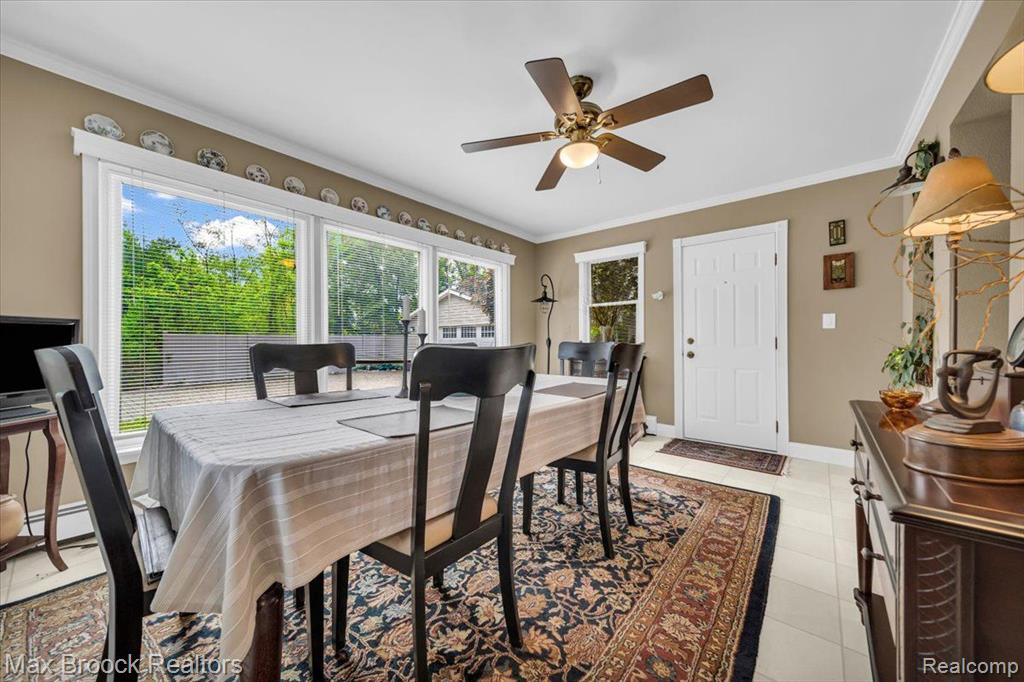 710 HARTLAND Drive, Troy, MI 48083 — Photo 11