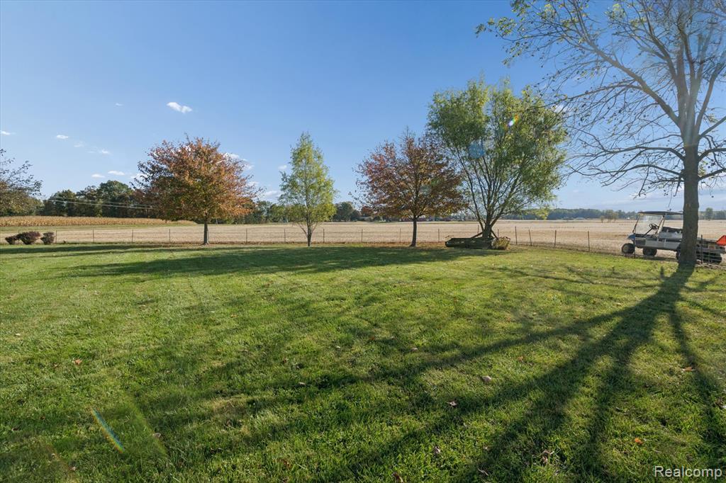 16303 Almont Road, Allenton, MI 48002 — Photo 46