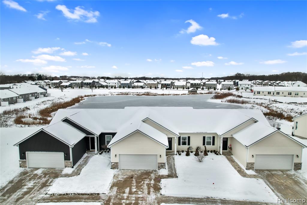 2324 Gilder Drive, Howell, MI 48843 — Photo 18