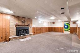 2051 AVONDALE Street, Sylvan Lake, MI 48320 — Photo 16