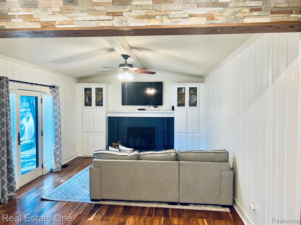 24236 SIMMONS Drive, Novi, MI — Photo 10