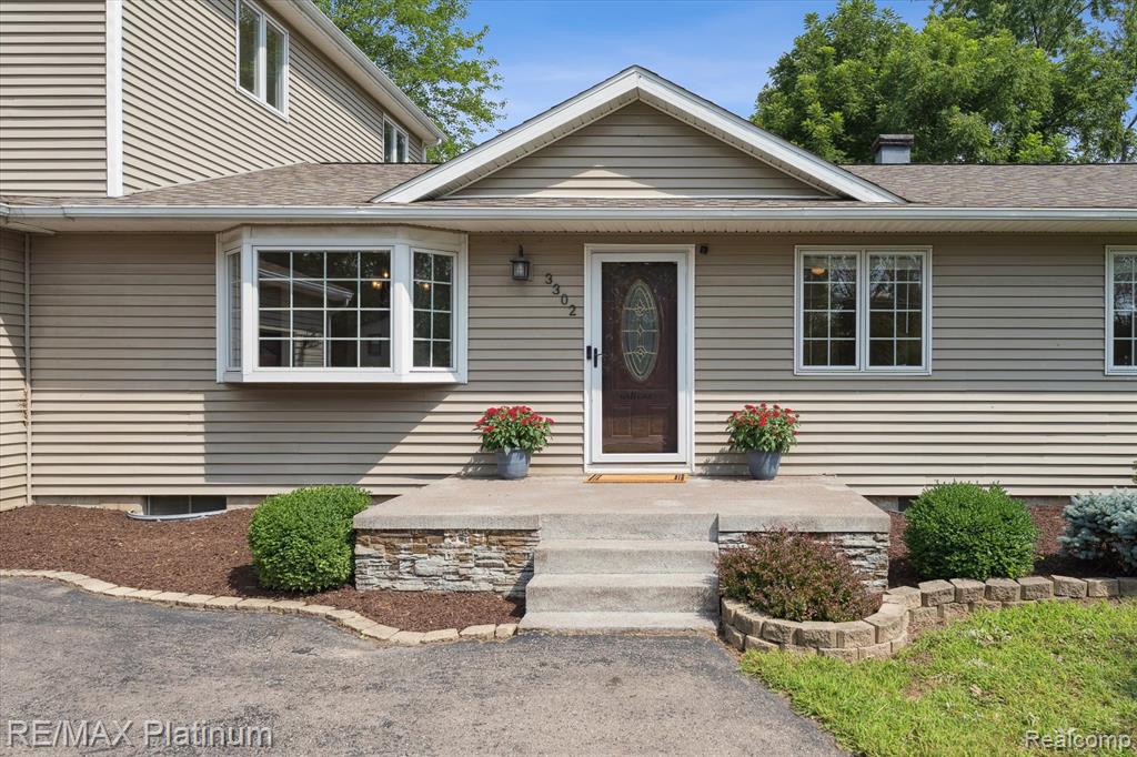 3302 Rolston Road, Linden, MI 48430 — Photo 4