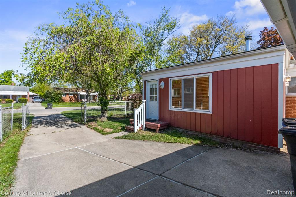 7881 RANDY Drive, Westland, MI — Photo 18