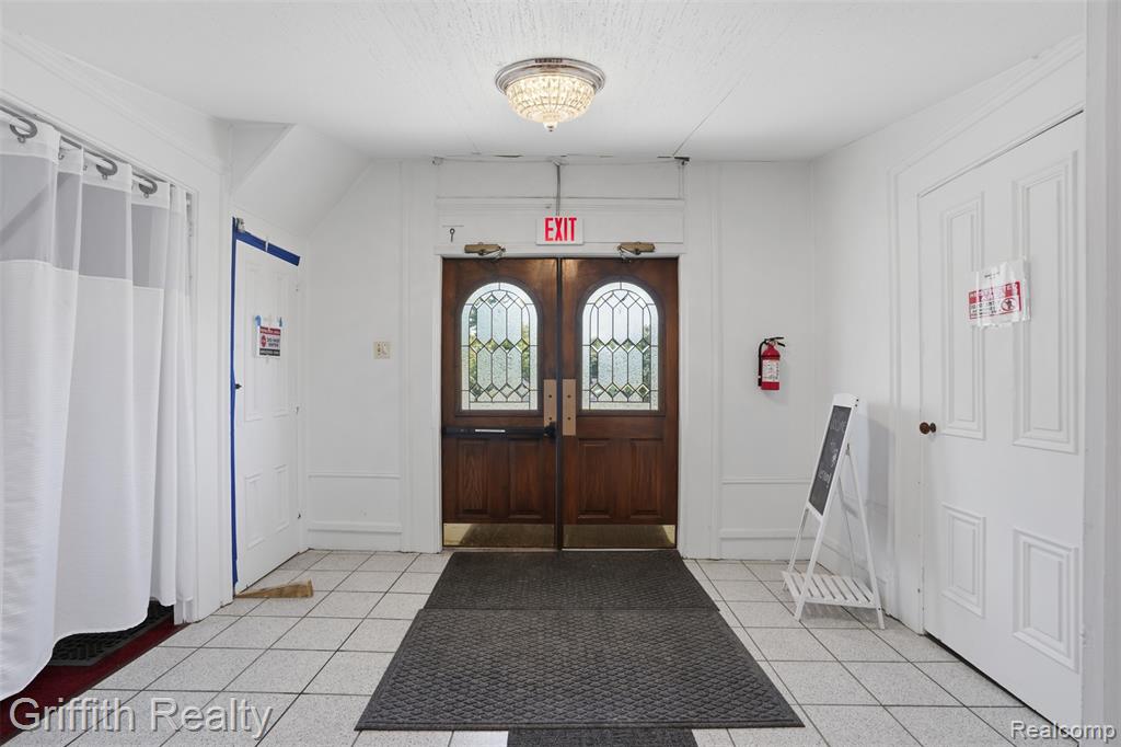 131 E Main Street, Vernon, MI — Photo 12