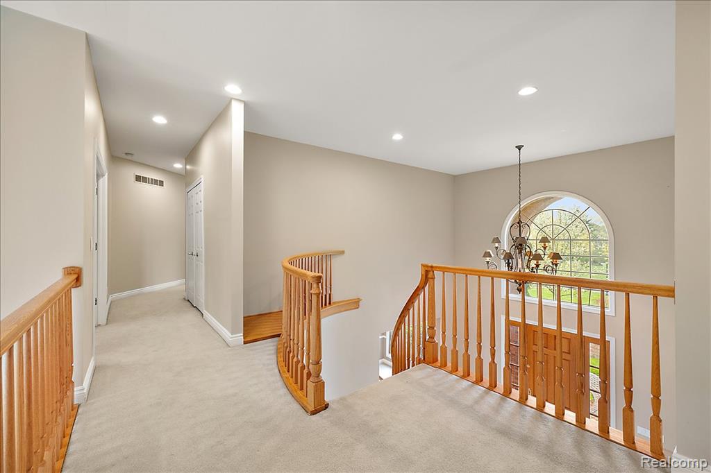 3725 Mountain Laurel Court, Oakland, MI — Photo 27