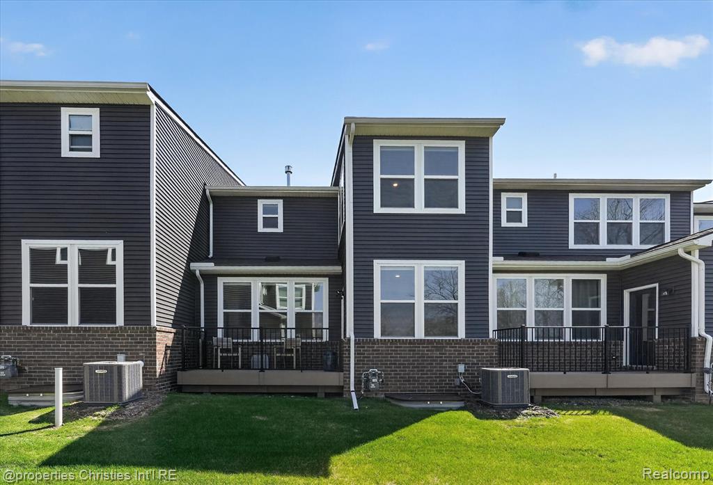 4041 Nottingham Circle, Clarkston, MI, 00000