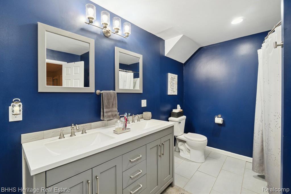 216 N SUMMIT, Webberville, MI 48892 — Photo 41