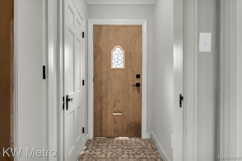 19022 Wildemere Street - Photo 3