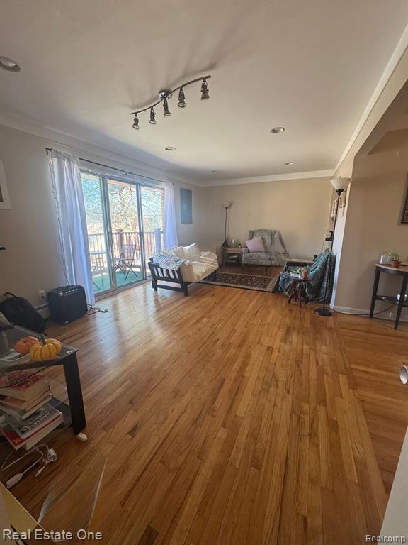 1209 ISLAND Drive, 202, Ann Arbor, MI 48105 — Photo 7
