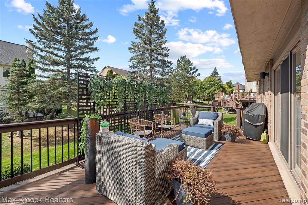 6612 Stonebridge E, West Bloomfield, MI — Photo 46