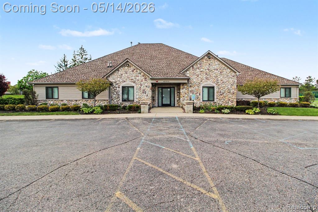 45440 Holmes Drive, Canton, MI 48187 — Photo 29