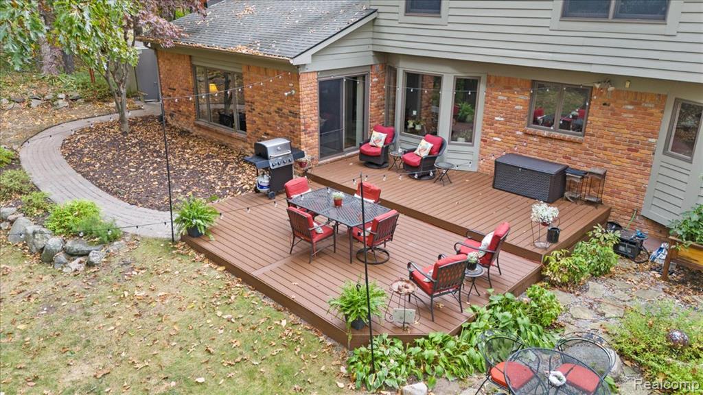 8291 Fawn Valley Circle, Clarkston, MI 48348 — Photo 40