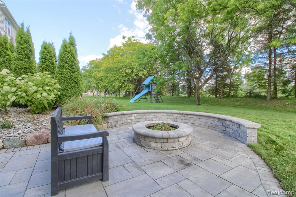 57649 Blossom Valley Trail, New Hudson, MI 48165 — Photo 48